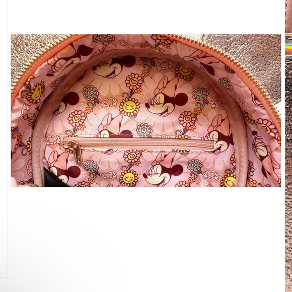 NWT. Loungefly Disney Minnie Mouse backpack. Metallic pink iridescent color - Picture 16 of 16